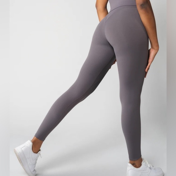Balance/Vitality Grey/Purple Leggings - Picture 1 of 6